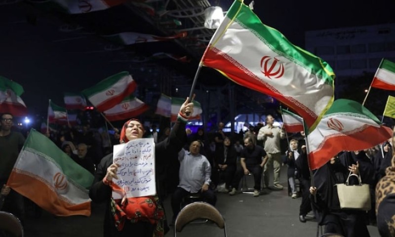 الحرس الثوري يربك ترامب برسالة مفتوحة للأميركيين