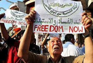 أمنيات العرب في 2012: الديمقراطية ثم الديمقراطية