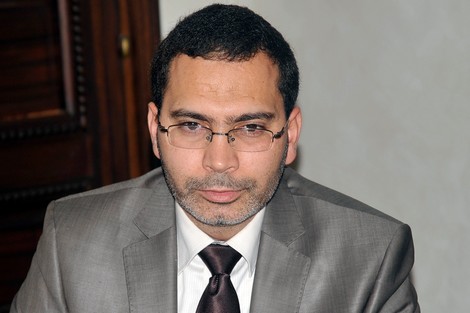 الخلفي: محاربة الرشوة وتكريس العدالة الاجتماعية وحرية الصحافة من أولويات الحكومة