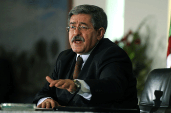 لا انتخابات ديمقراطية تحت سطوة حكومة أويحيى