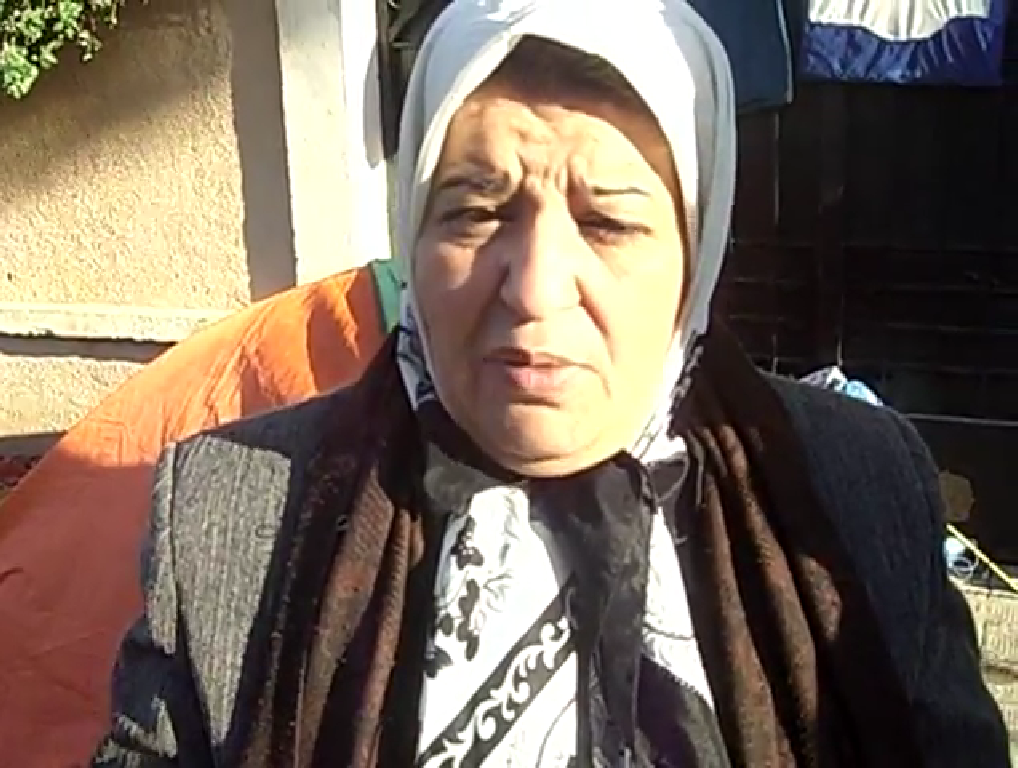بسبب حقرة المدير لهم 8 نساء جزائريات مضربات عن الطعام بينهن حوامل
