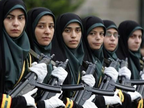 إيران تدرب قوات \"نينجا\" نسائية