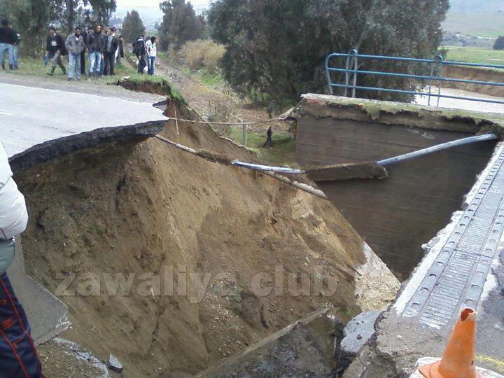انهيار جسر بالطريق الوطني رقم 12 الرابط بين العاصمة وتيزي وزو