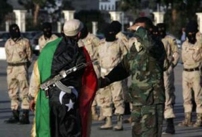 جيش ليبيا الجديد يستعرض عضلاته لوقف قتال قبلي