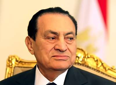 أنباء تشير بأن الرئيس السابق حسني مبارك يحتضر الآن