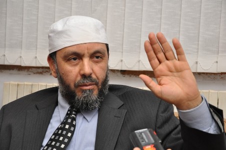 جاب الله يصف التشريعيات بـ\"المسرحية الانتخابية\"
