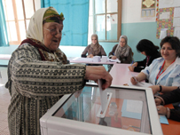 كلينتون تهنىء الجزائر على الانتخابات وتشيد بعدد النساء المنتخبات