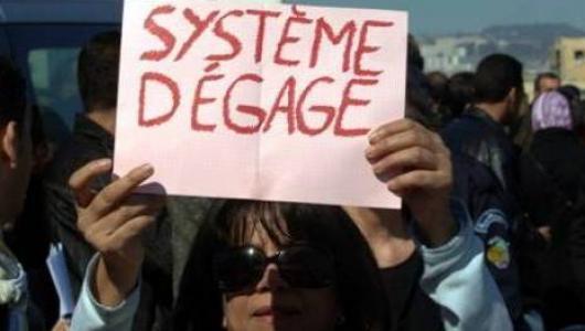 التناوب في الجزائر: تناوب بين الأجيال والعصابات وليس عبر الاقتراع العام