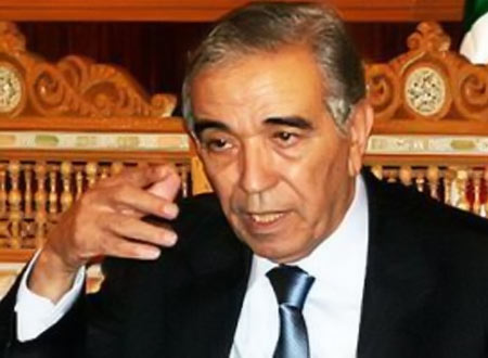 ولد قابلية يصف أعضاء الجبهة السياسية لحماية الديمقراطية بــ\"القردة\"