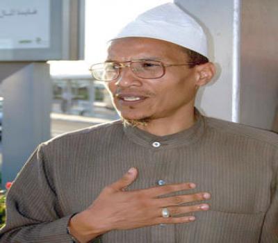 الشيخ على بن حاج: للنائب العام وهو يرافع “وأنا بماذا تحكم علي؟”