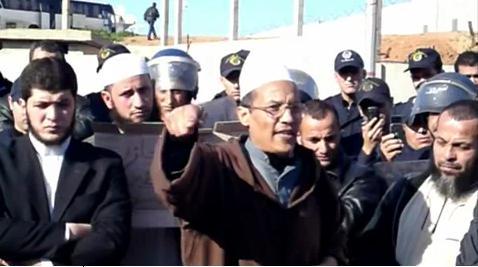 علي بن حاج لـ\"قدس برس\": النظام الجزائري ضعيف يشتري صمت الغرب على جرائمه بالمال