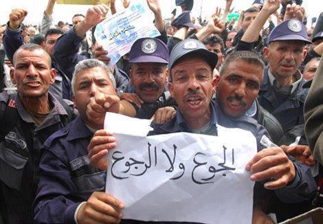 \"الحرس البلدي \" استعملهم النظام في حربه القذرة ضد الشعب ودبحهم بعد استتبات الامن