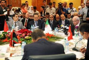 دول المغرب العربي تجتمع لبحث سبل الحد من زحف الارهاب
