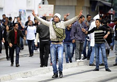 احتجاجات شمال غرب تونس بسبب انقطاع مياه الشرب منذ أسبوع