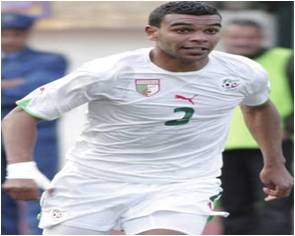 المنتخب الجزائري يضع قدما في جنوب افريقيا بعد فوزه على ليبيا