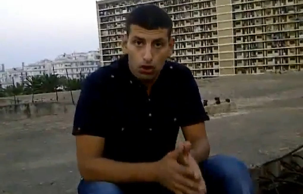 يا شباب نظام مازال واقفين متسمحوش في حقكم