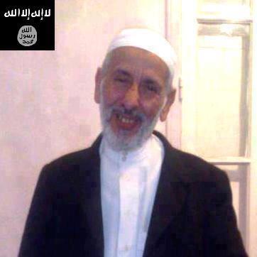 العم \"محمد \" يعتقل لأنه رفع راية لاإله إلا الله فوق بيته