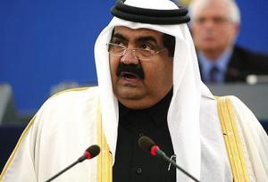 أمير قطر: حان الوقت لتدخل عسكري عربي بسوريا