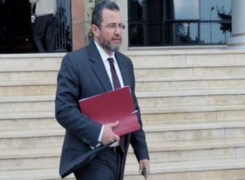 قـنـديـل ينفـي تقـديـم طـلـب للحـصـول على قـرض بملـيـاري دولار مـن الجـزائـر