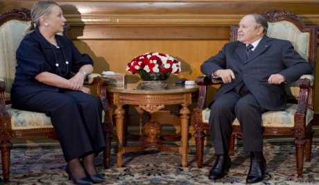 مراقبون: \'القاعدة\' لن يردّ الجميل للجزائر على حيادها في مالي