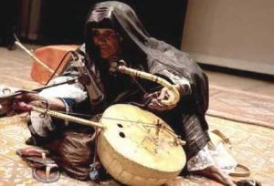مهرجان دولي بالجزائر ينفخ الروح في فن الإمزاد