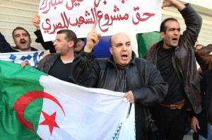STRATFOR FILES: LA MAINMISE DES SERVICES SECRETS SUR LE POUVOIR EN ALGÉRIE