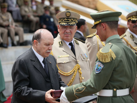 Un mot marquant la fin de règne de Bouteflika