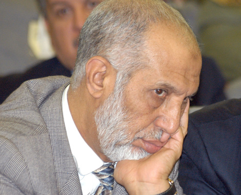 اللجنة المركزية للحزب تحيل بلخادم على التقاعد السياسي