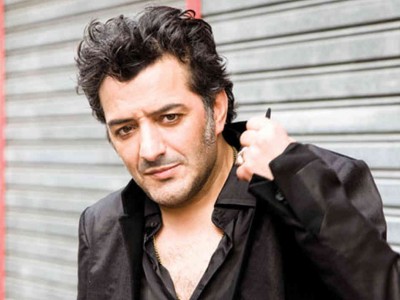 المطرب الجزائري رشيد طه \'\'الأكثر جاذبية في العالم\'\'