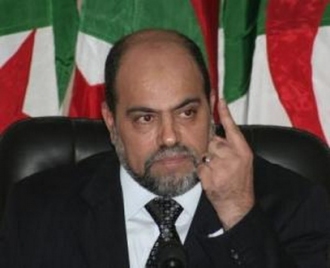 ابو جرة سلطاني : بوتفليقة باق بمنصبه ولن يزحزحه احد إذا لم يتم تعديل الدستور