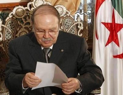 اعداد مشروع تعديل الدستور الجزائري وسط تكتم شديد