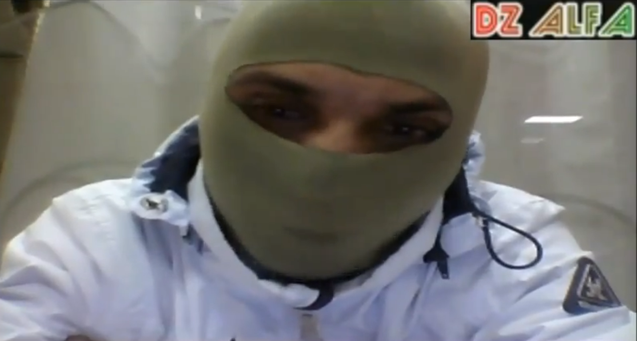 الرجل التقشيرة يعود من جديد للتهديد