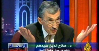 Salah-Eddine SIDHOUM répond au général M.T. YALA
