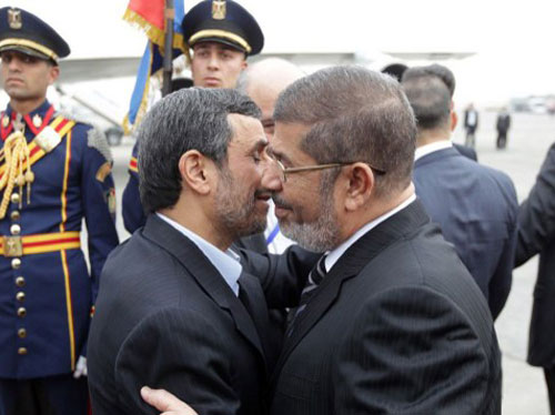 تقرب مرسي مع ايران سبب الانقلاب