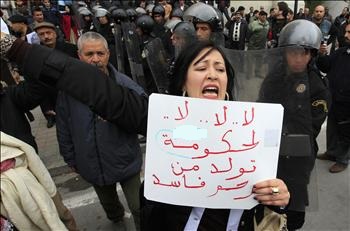خبير امريكي في شوؤن التنظيمات الجهادية “الجزائر غير محصنة من الثورة وعدم الا ستقرار وعلى واشنطن الاس