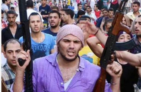 اسقاط احكام تصل للاعدام عن 5000 بلطجي مقابل مساعدتهم في قمع التظاهرات