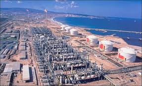 وزير الطاقة الجزائري يطمئن العالم على إنتاج الغاز بالكشف عن حقول غاز جديدة
