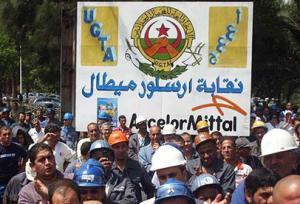 الجزائر \'تؤمم\' وحدة أرسيلور ميتال لصناعة الصلب