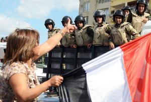 مصر ترفض الاستسلام لضغوط واشنطن وقرارها الغريب