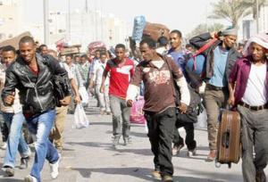 الاف الاثيوبيون يغادرون الرياض مخلفين وراءهم قتلى وموقوفين