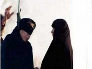 إمرأة في تركيا تلد أثناء شنقها