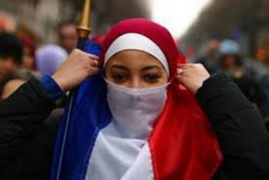 في أعقاب العملية في باريس: اوروبا تغير تعاملها مع المسلمين