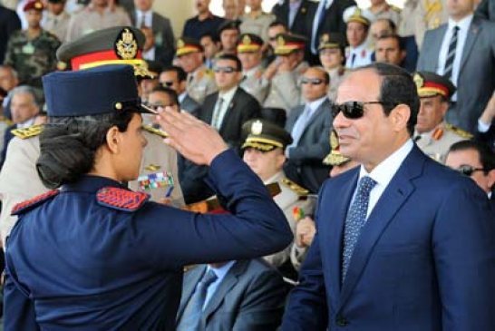 السيسي للشعب : تظاهروا دون الاضرار بمصر