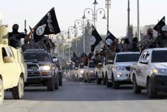 الدولة الإسلامية تحصّن الموصل بالخنادق والحوائط الضخمة