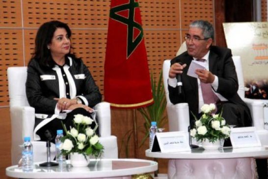 إعلاميون عرب بالمغرب يدعون لـ”ميثاق شرف” يتفادى النعرات الطائفية