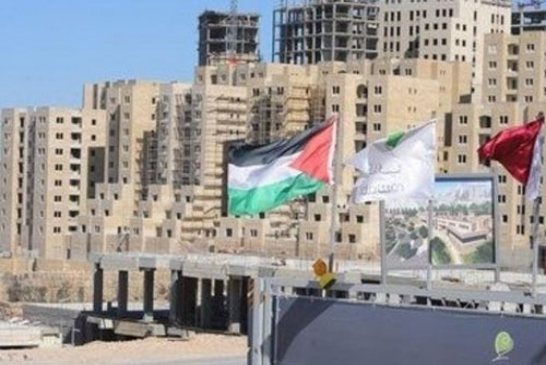 فلسطين تسلم وثائق بجرائم الحرب والاستيطان للجنائية الدولية