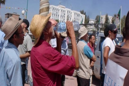 حركة “الماك” تدعوا الى الإفطار الجماعي لرمضان علنا