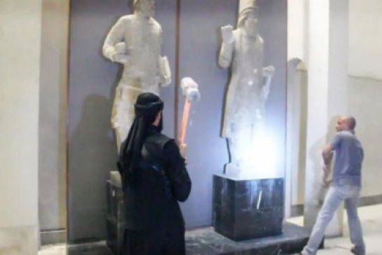 يونسكو تصنف هجمات المتشددين على المواقع الأثرية كجرائم حرب