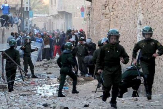 حبس 15 شخصا وحجز أسلحة بيضاء بغرداية