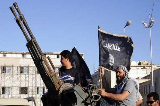 مقتل خمسة جنود ليبيين وفقدان 18 في هجوم لتنظيم الدولة الاسلامية